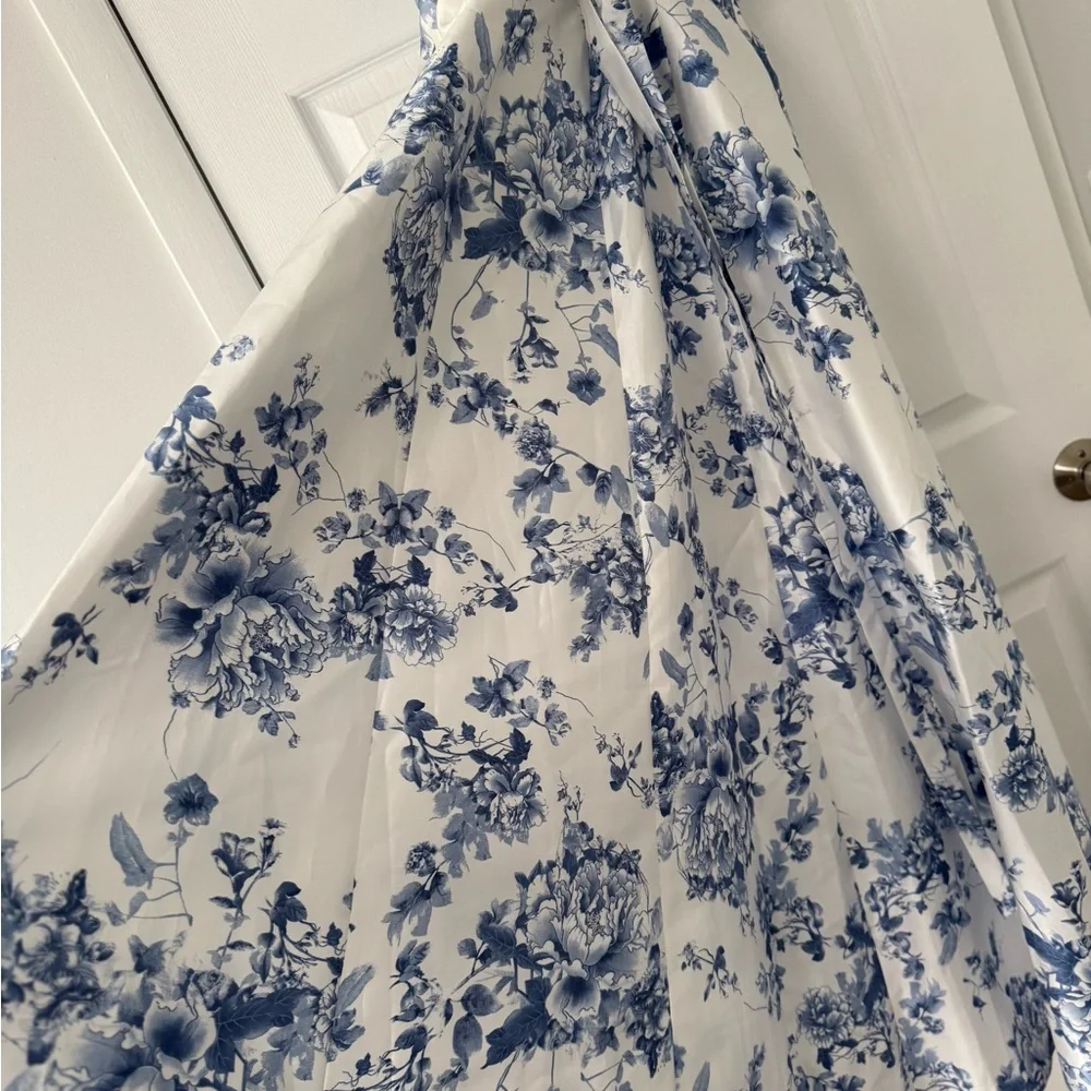 ALFRED SUNG Blue Floral Lace Up A-Line Gown - Picture 14 of 16